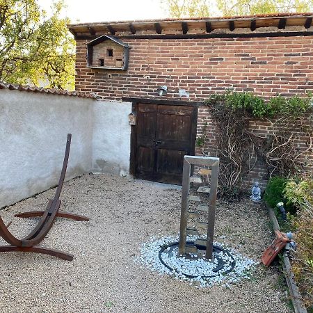 مبيت وإفطار مونتبريسون La Tonnellerie المظهر الخارجي الصورة